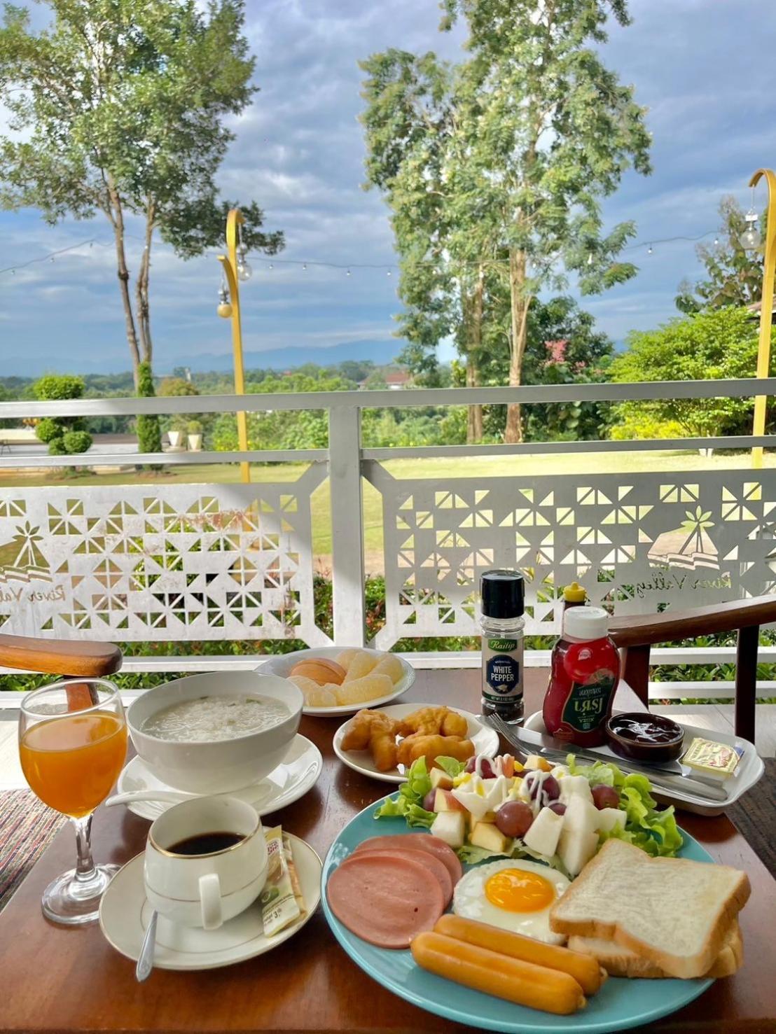 River Valley Resort แอทน่าน 外观 照片